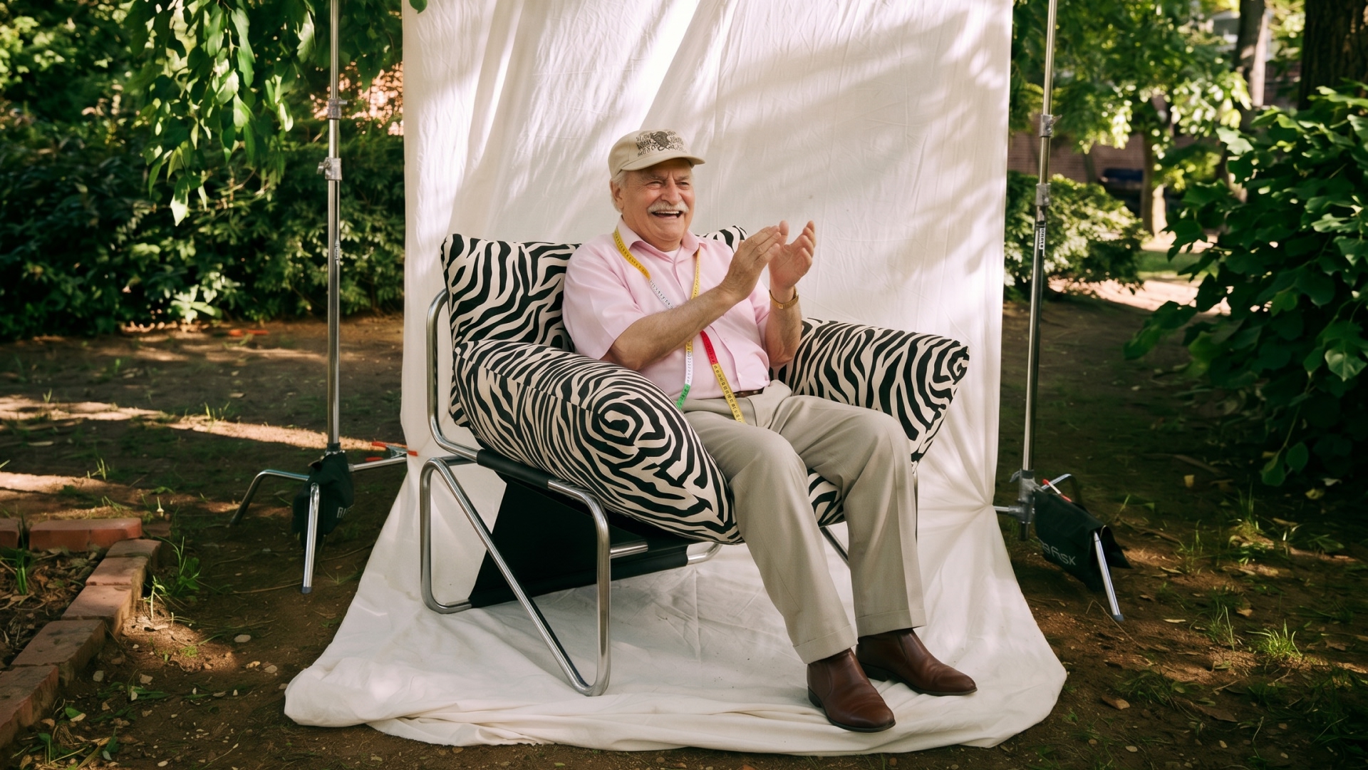 Armchair Niko