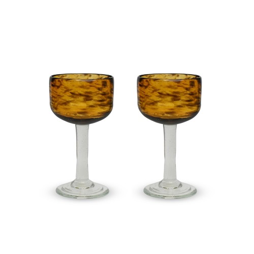 Glasses from thick glass