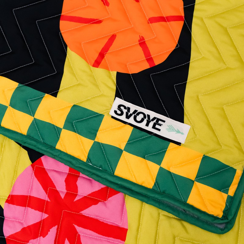 SVOYE “Zoryana” Blanket